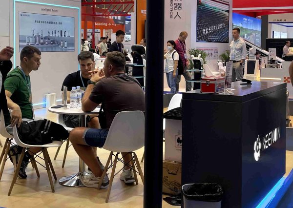 旺源配资 广交会首期落幕！新产品、新模式、新市场探路前行|稳外贸布新局