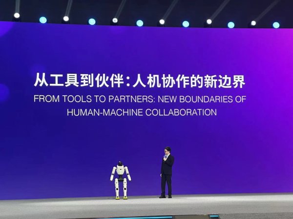 丰汇投资 专家谈2025WAIC掀具身智能热：潜力巨大，适度泡沫可以接受