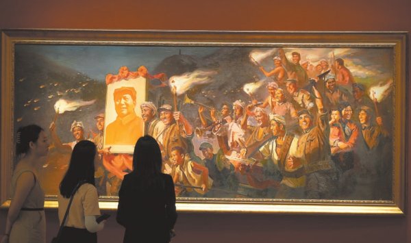 河源华锋 中国美术馆新展聚焦“人民必胜”